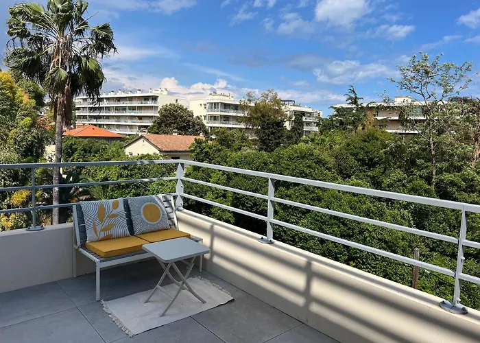T2 Moderne Terrasse 2min Plages De Juan-les-pins! 公寓